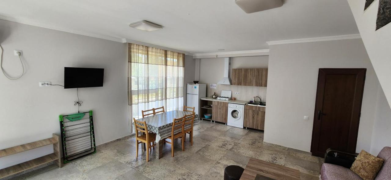 Rio Cottage Apartment Ureki Ngoại thất bức ảnh